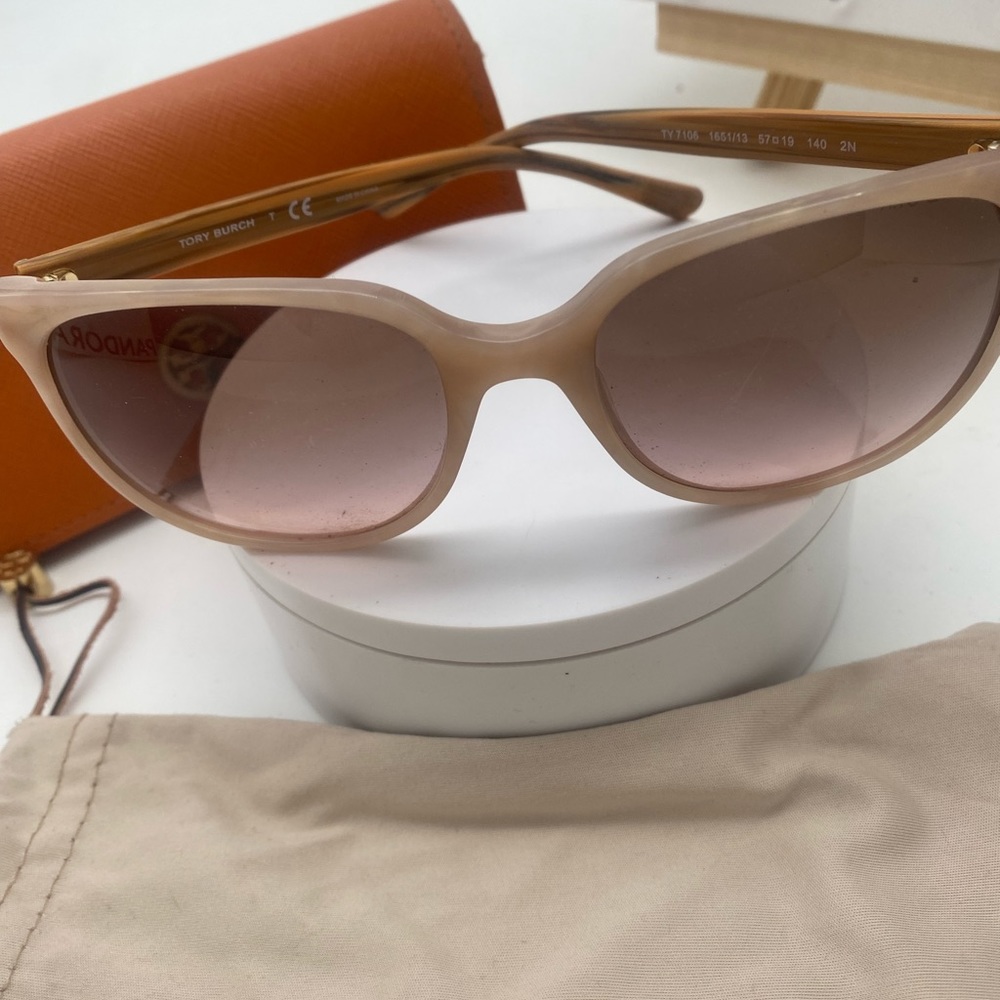 Tory Burch Blush Pink Gradient Lens Sunglasses - Picture 5 of 5